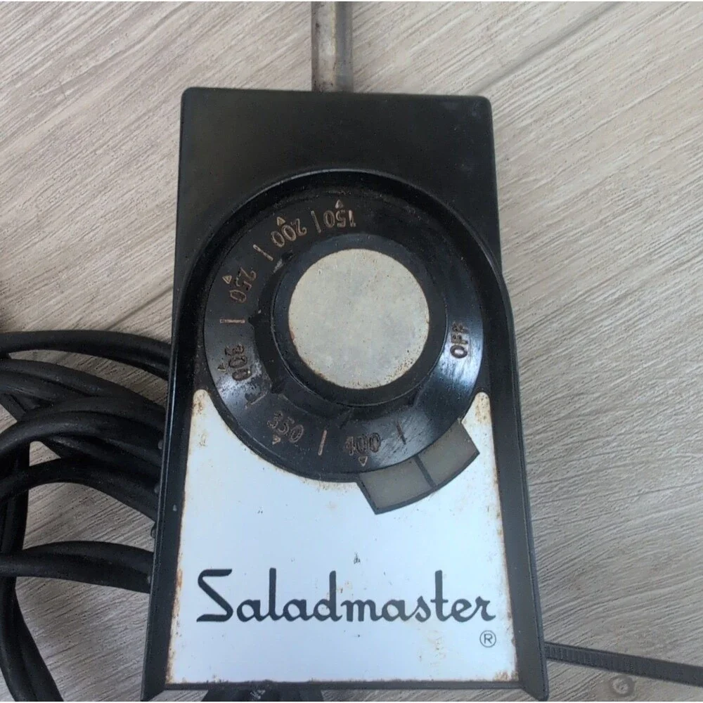 Saladmaster vintage cat